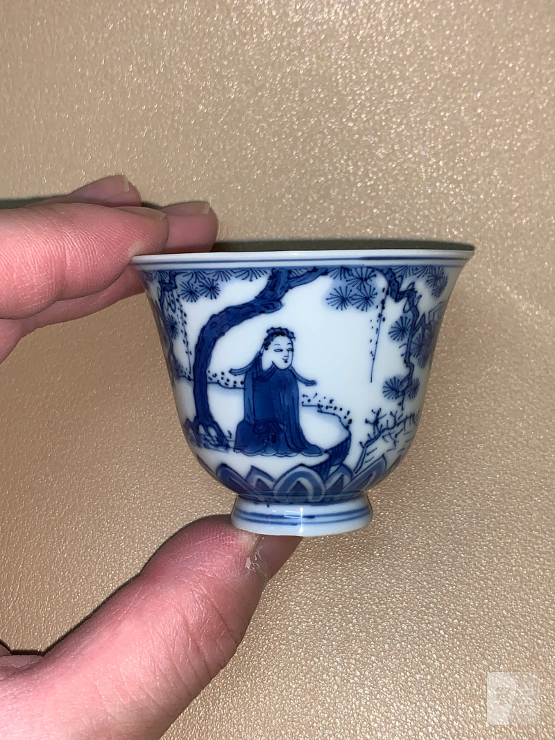 明崇祯 青花高士燕闲图茶杯 - 图4